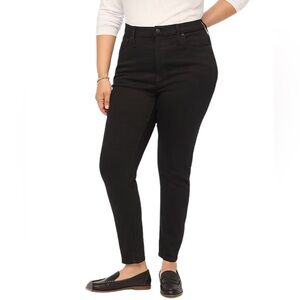 J.Crew The 9” Mid-Rise Skinny Jean in Black Signature Stretch